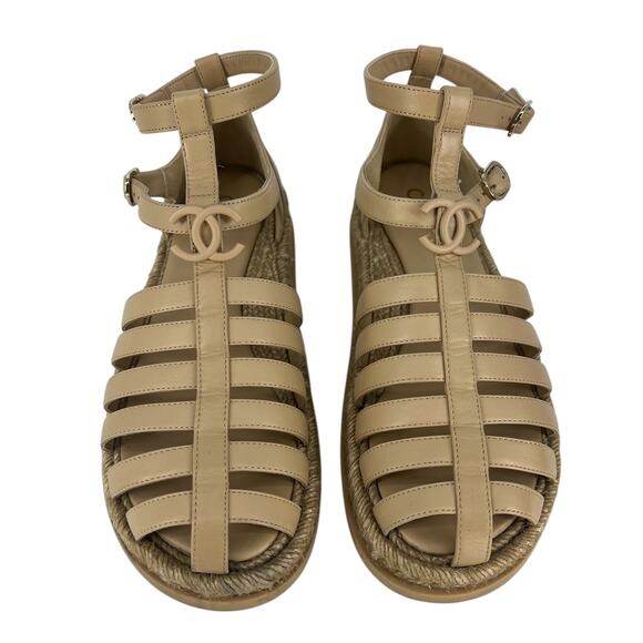 Chanel 2024 Interlocking CC Logo Fisherman Espadrilles Sandals - Picture 2 of 16